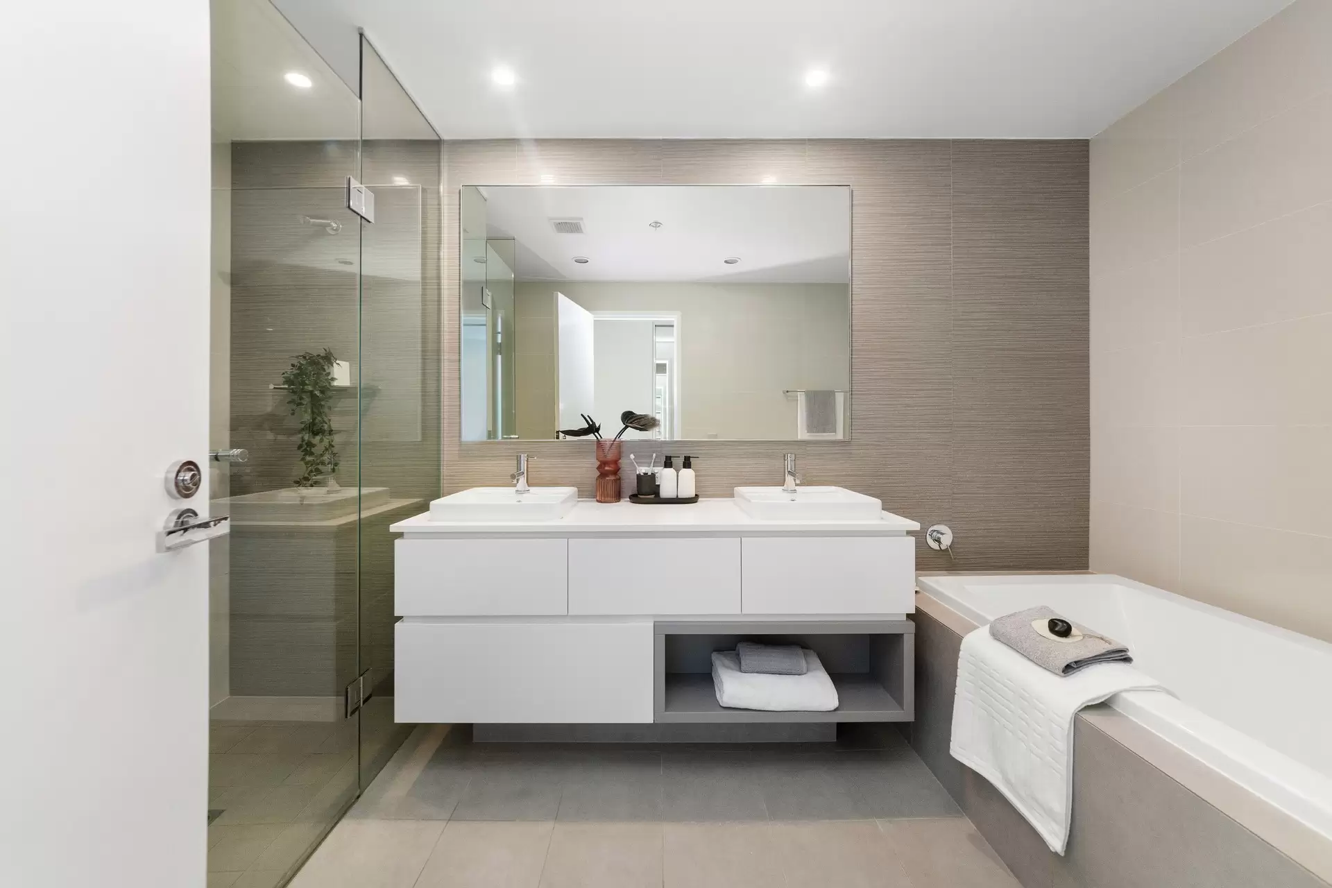 3501/7 Railway Street, Chatswood Sold by The Marshall Group - image 7