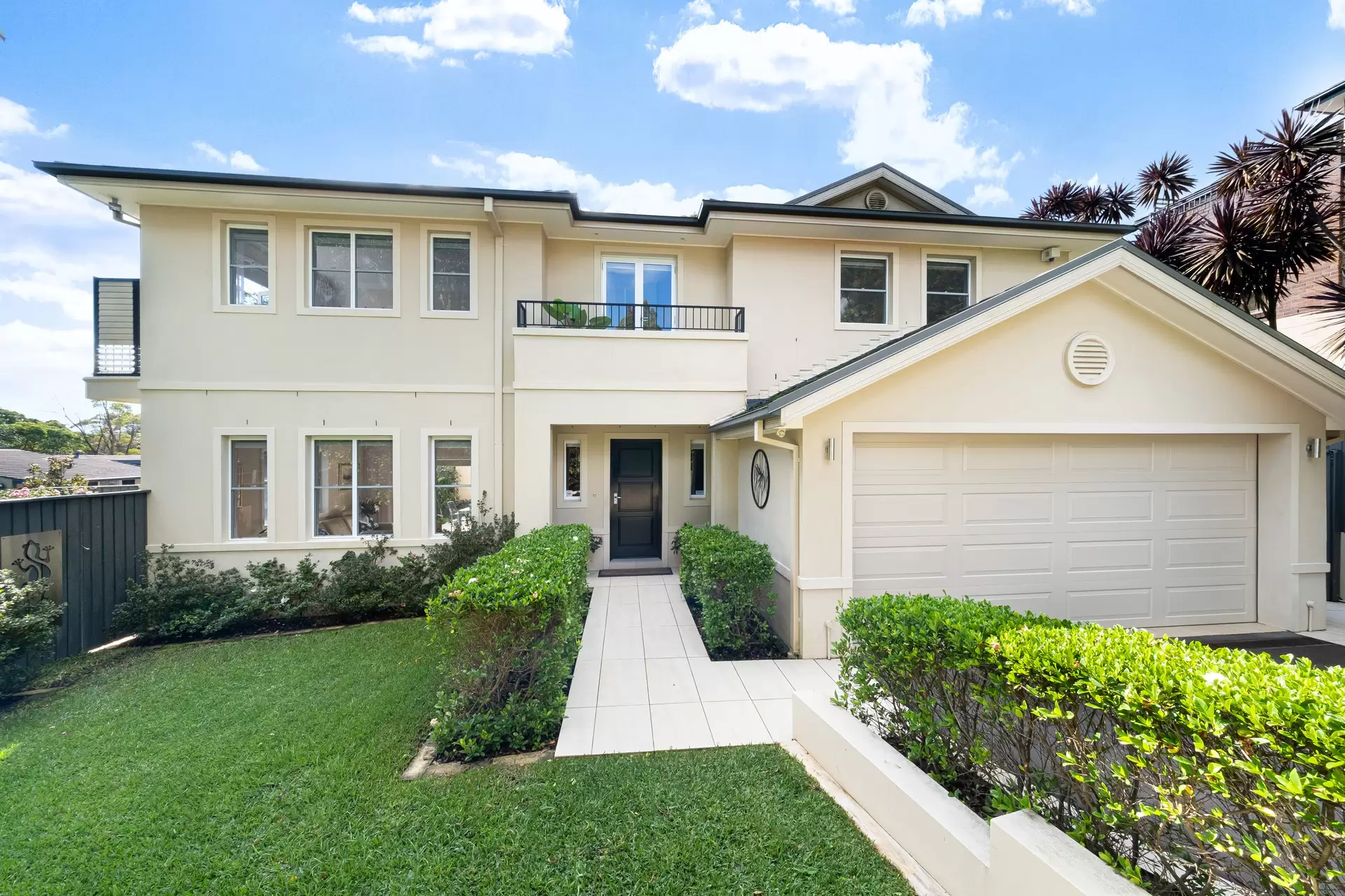 1 Valley Park Crescent, Turramurra Sold by The Marshall Group - image 1