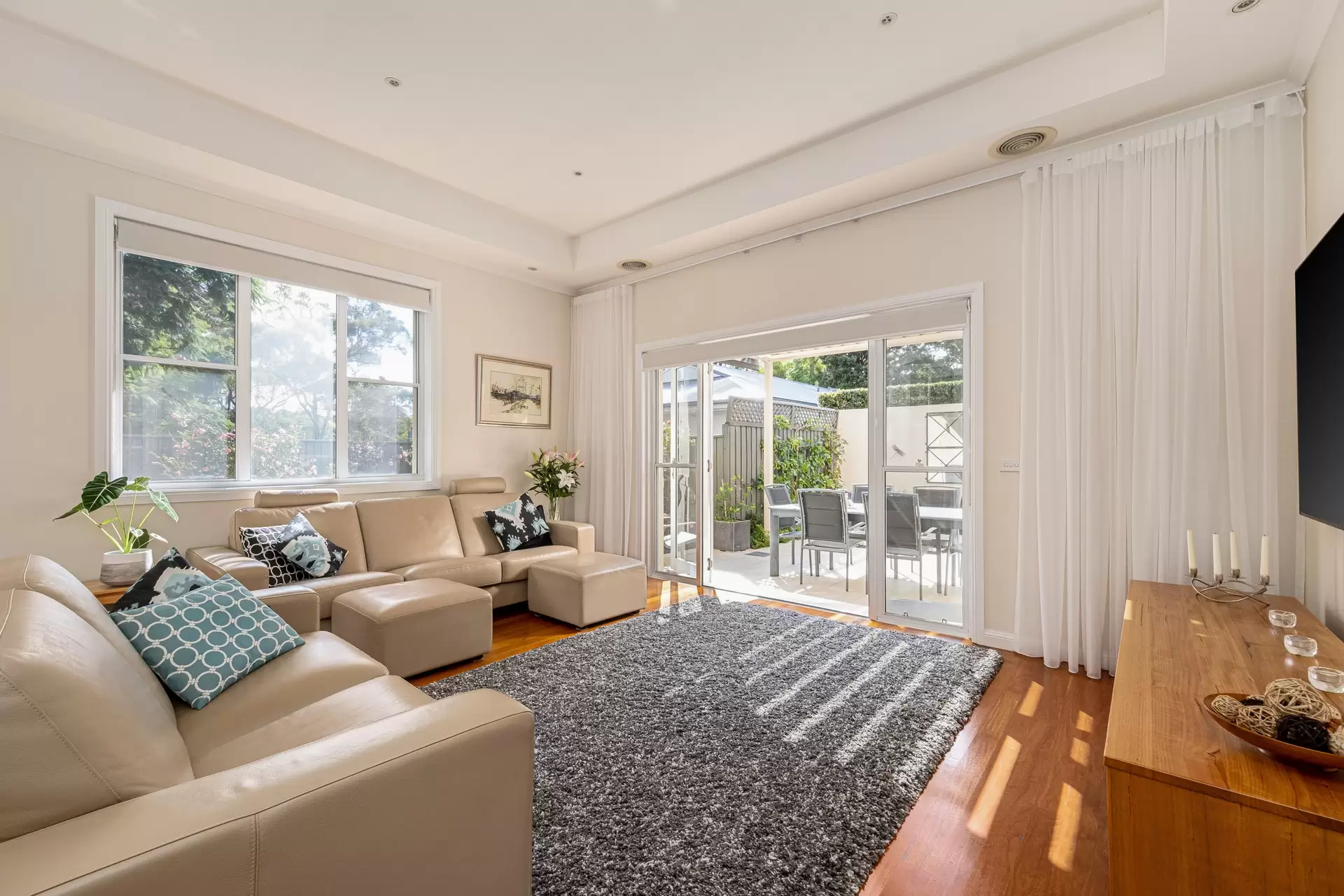 1 Valley Park Crescent, Turramurra Sold by The Marshall Group - image 2
