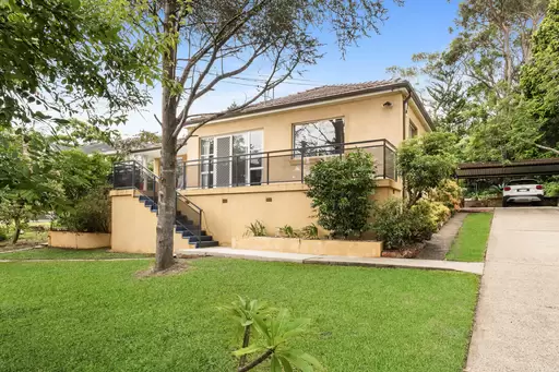 120 Wallalong Crescent, West Pymble Sold by The Marshall Group