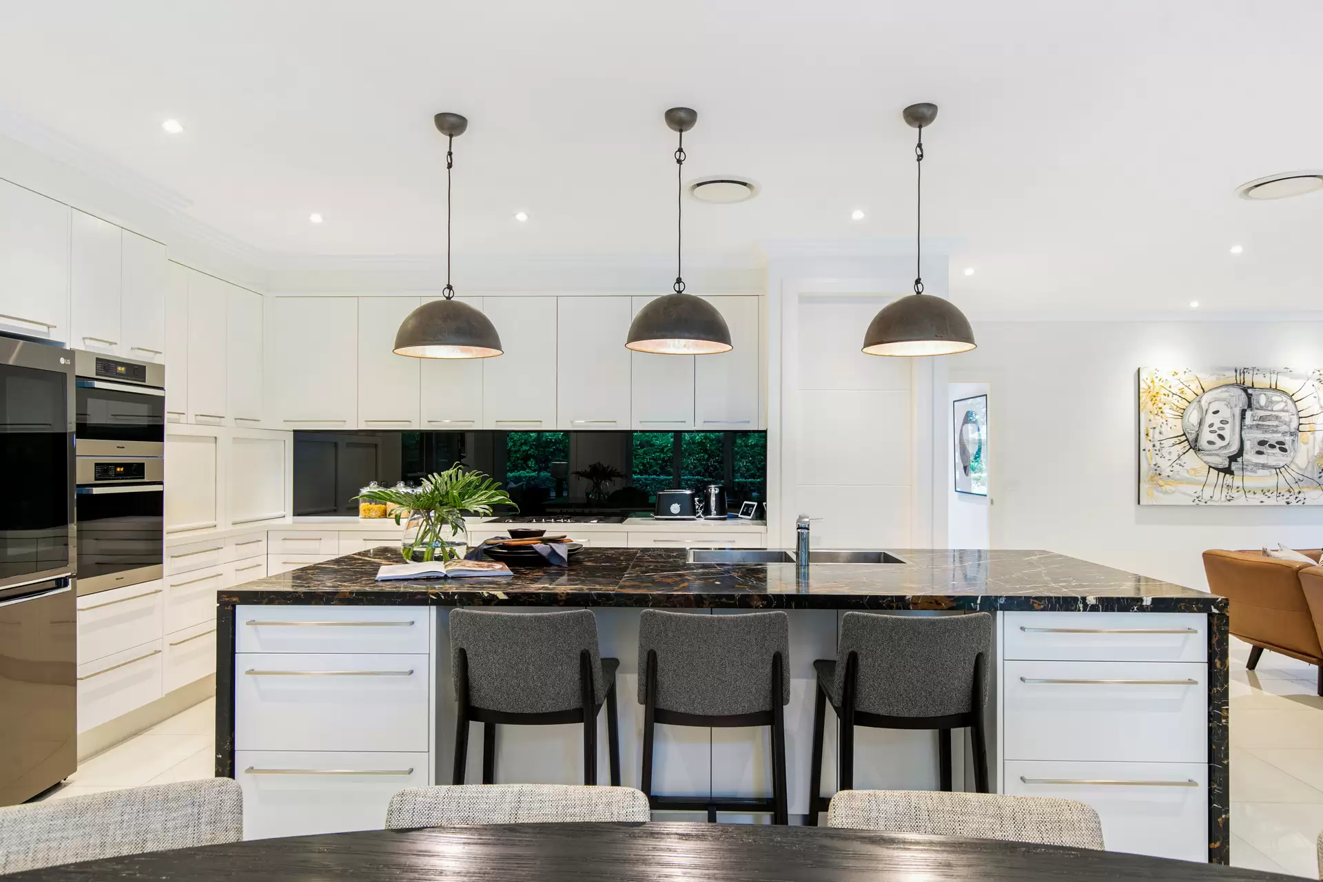 8 Mount View Place, Wahroonga Sold by The Marshall Group - image 3