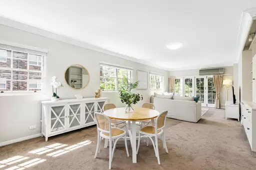 6/6 Coonanbarra Road, Wahroonga Sold by The Marshall Group
