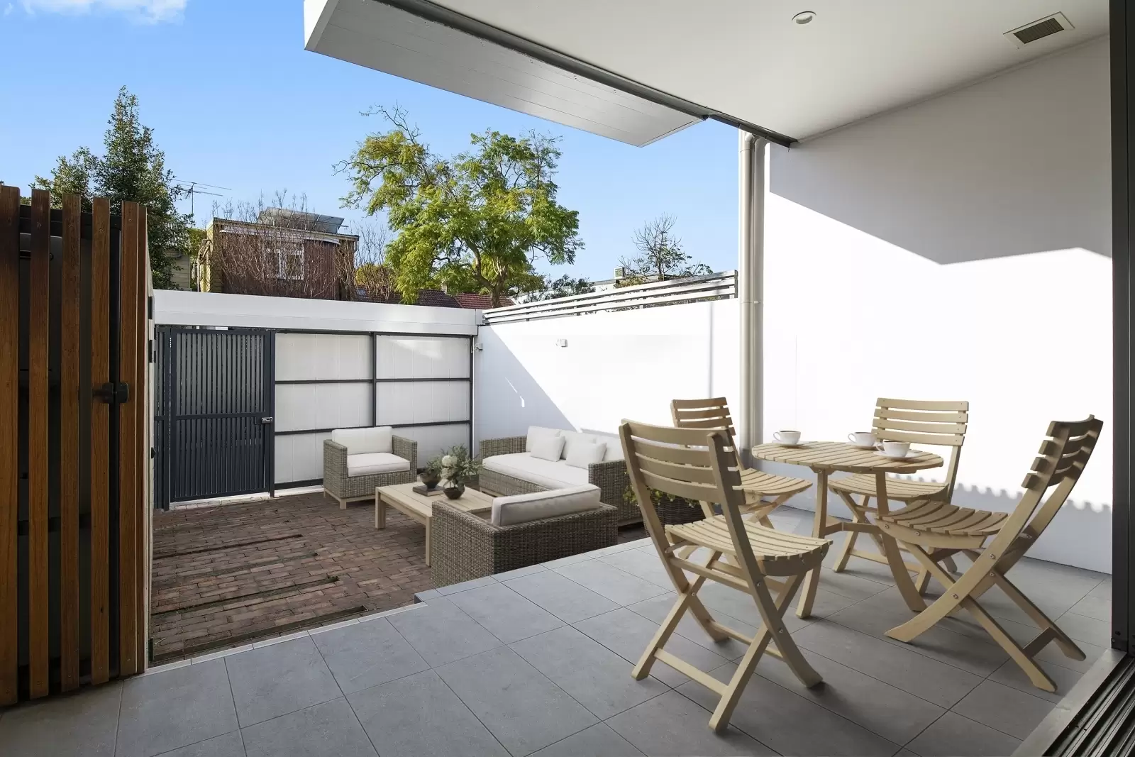 26 Metters Street, Erskineville Leased by The Marshall Group - image 3