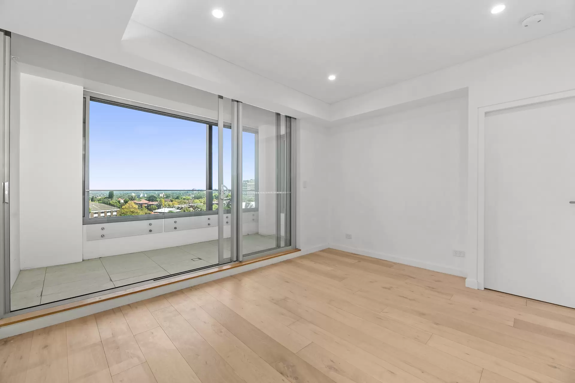 1302/231 Miller Street, North Sydney Leased by The Marshall Group - image 2