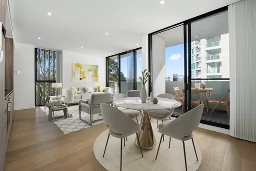 327/28 Anderson Street, Chatswood Leased by The Marshall Group