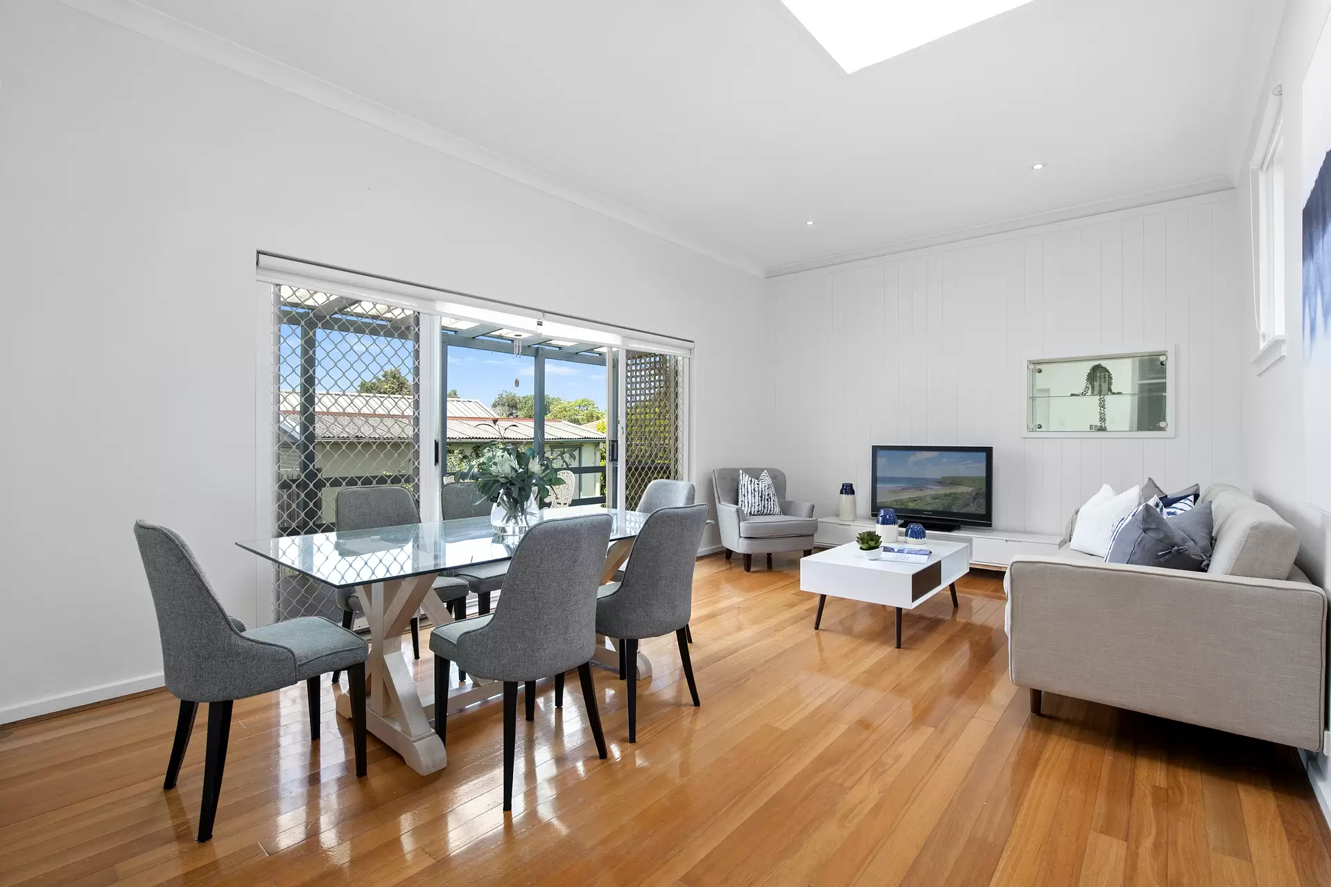 10 Owen Street, North Willoughby Leased by The Marshall Group - image 3