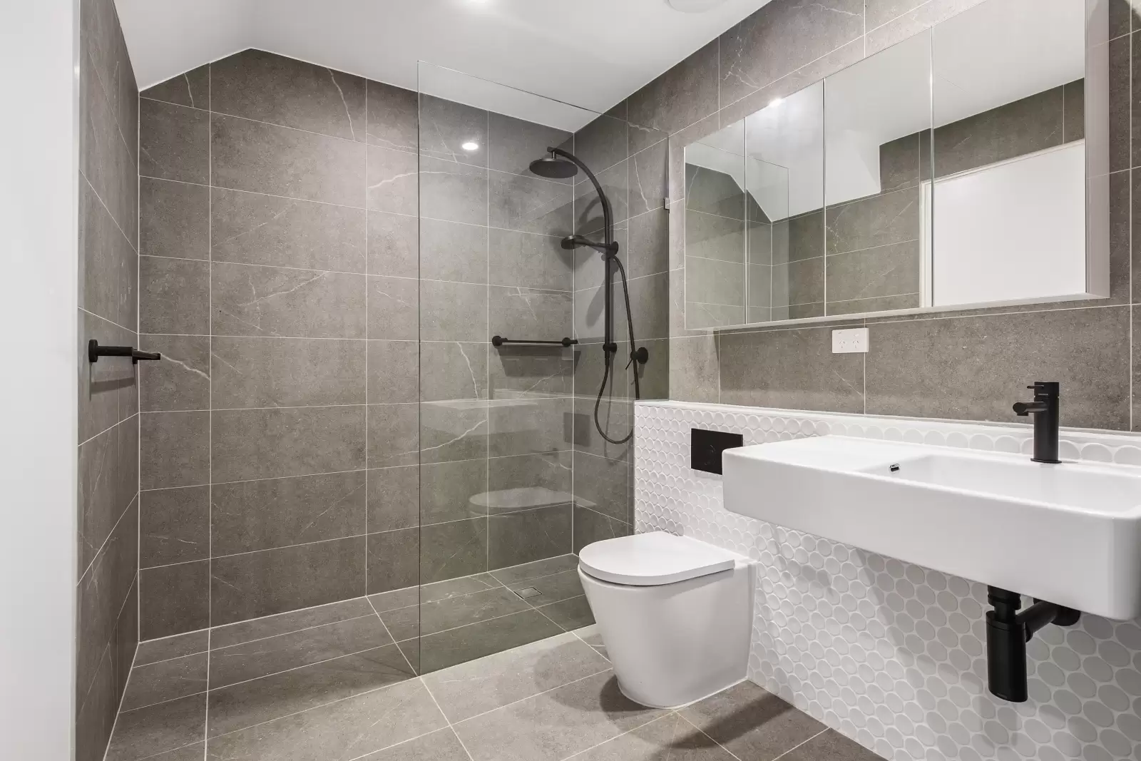 7/1017 Pacific Highway, Pymble Leased by The Marshall Group - image 3