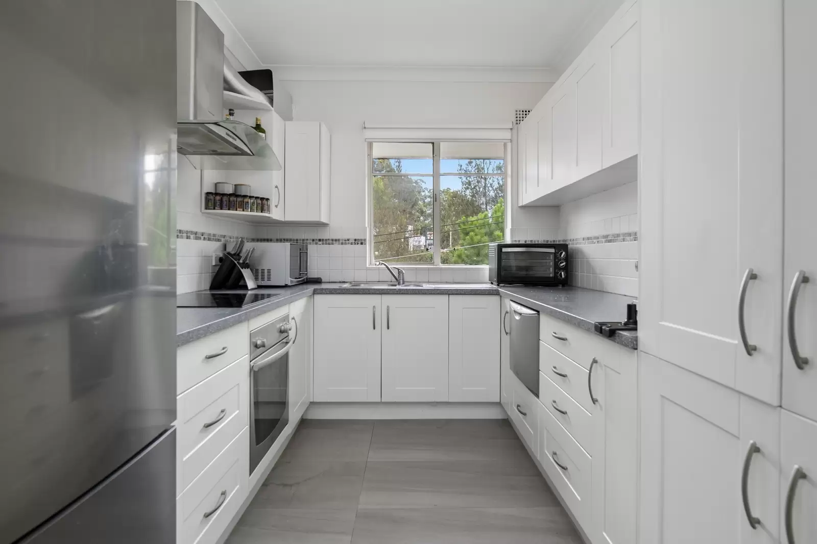 10/476 Pacific Highway, Lindfield Leased by The Marshall Group - image 2