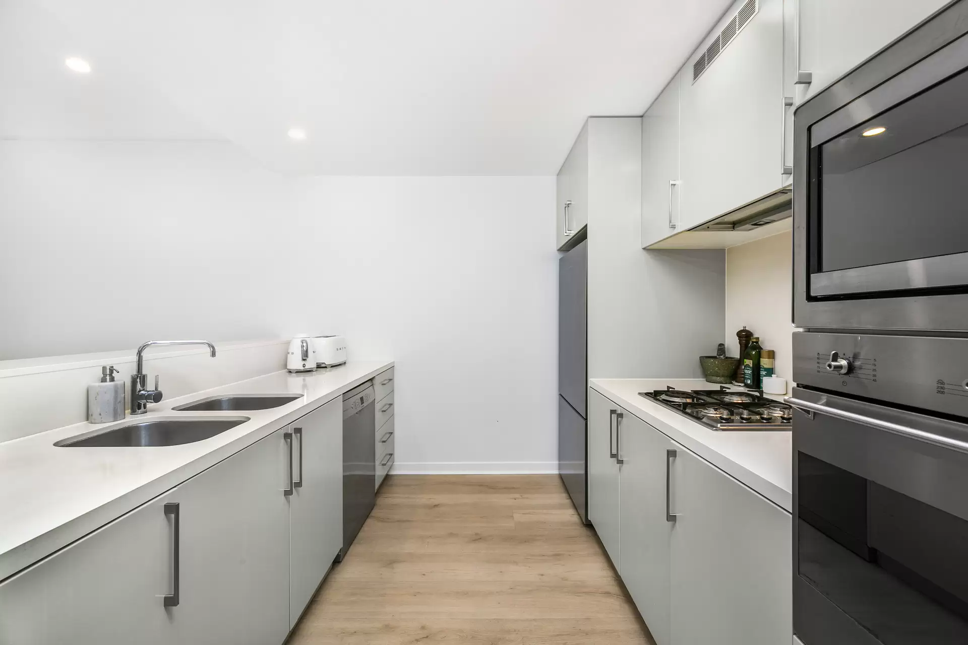 E106/1-3 Eton Road, Lindfield Leased by The Marshall Group - image 3