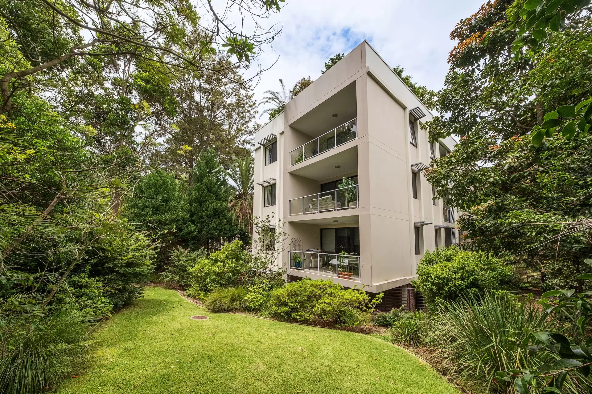 37/1-3 Munderah Street, Wahroonga Leased by The Marshall Group - image 13