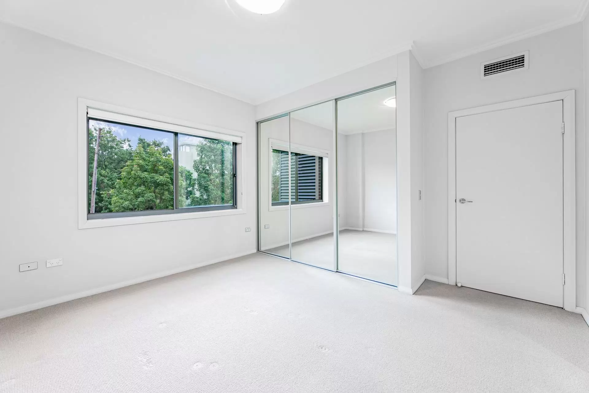 26/1-3 Eulbertie Avenue, Warrawee Leased by The Marshall Group - image 4