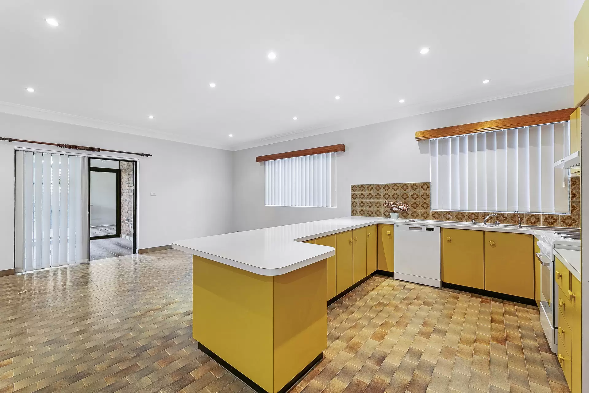 395 Mona Vale Road, St Ives Leased by The Marshall Group - image 3