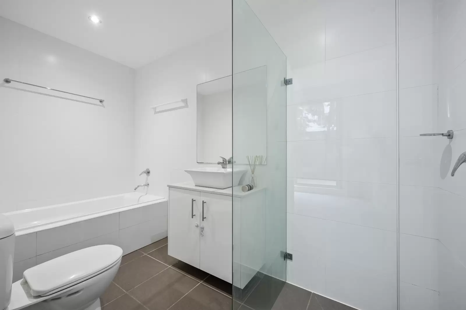 7/26-30 Marian Street, Killara Leased by The Marshall Group - image 9