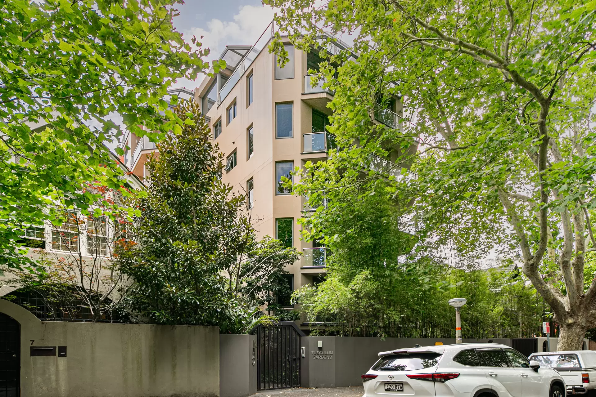 3/5 Tusculum Street, Potts Point Leased by The Marshall Group - image 1