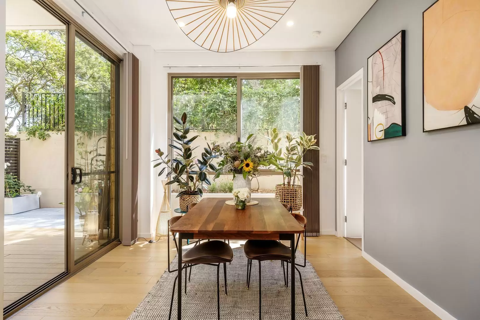 1/8 Buckingham Road, Killara Leased by The Marshall Group - image 5