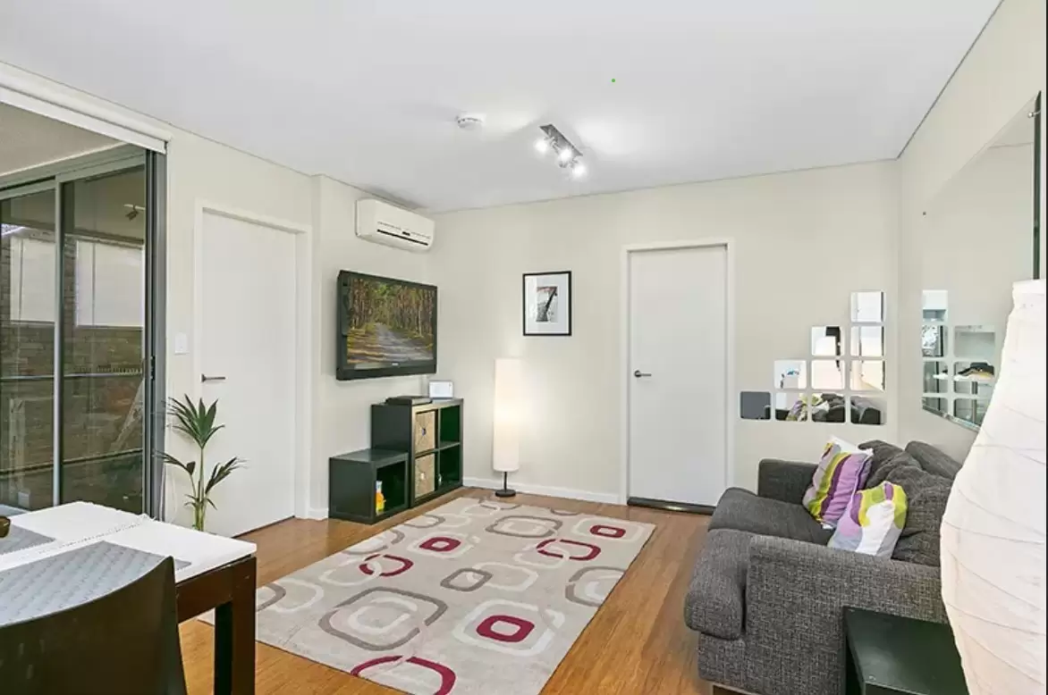 27/5 Tusculum Street, Potts Point Leased by The Marshall Group - image 3