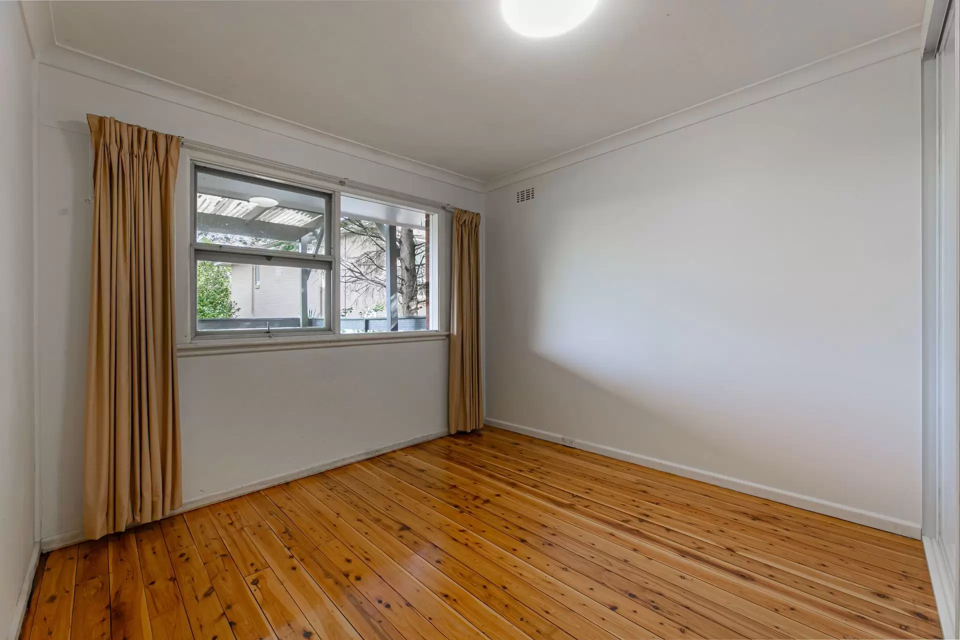 20 Curtin Avenue, Wahroonga Leased by The Marshall Group - image 7
