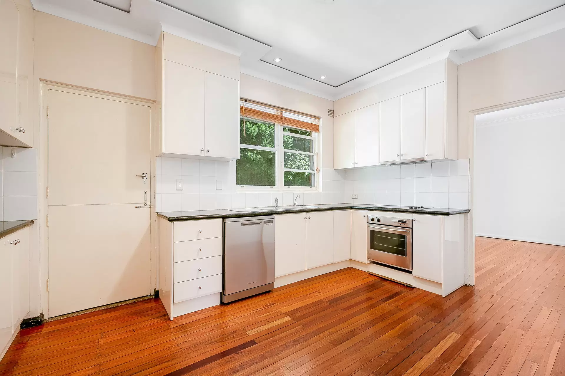41 Illeroy Avenue, Killara Leased by The Marshall Group - image 2