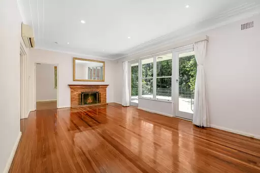 41 Illeroy Avenue, Killara Leased by The Marshall Group