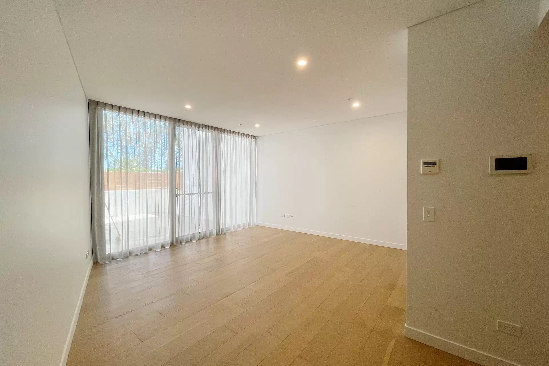 G03/888B Pacific Highway, Gordon Leased by The Marshall Group - image 2