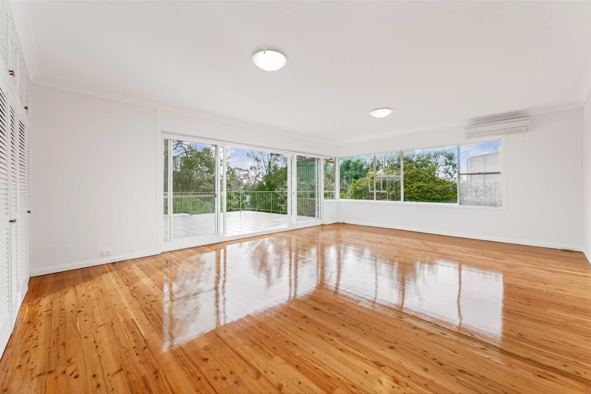 147 Pentecost Avenue, Turramurra Leased by The Marshall Group - image 2