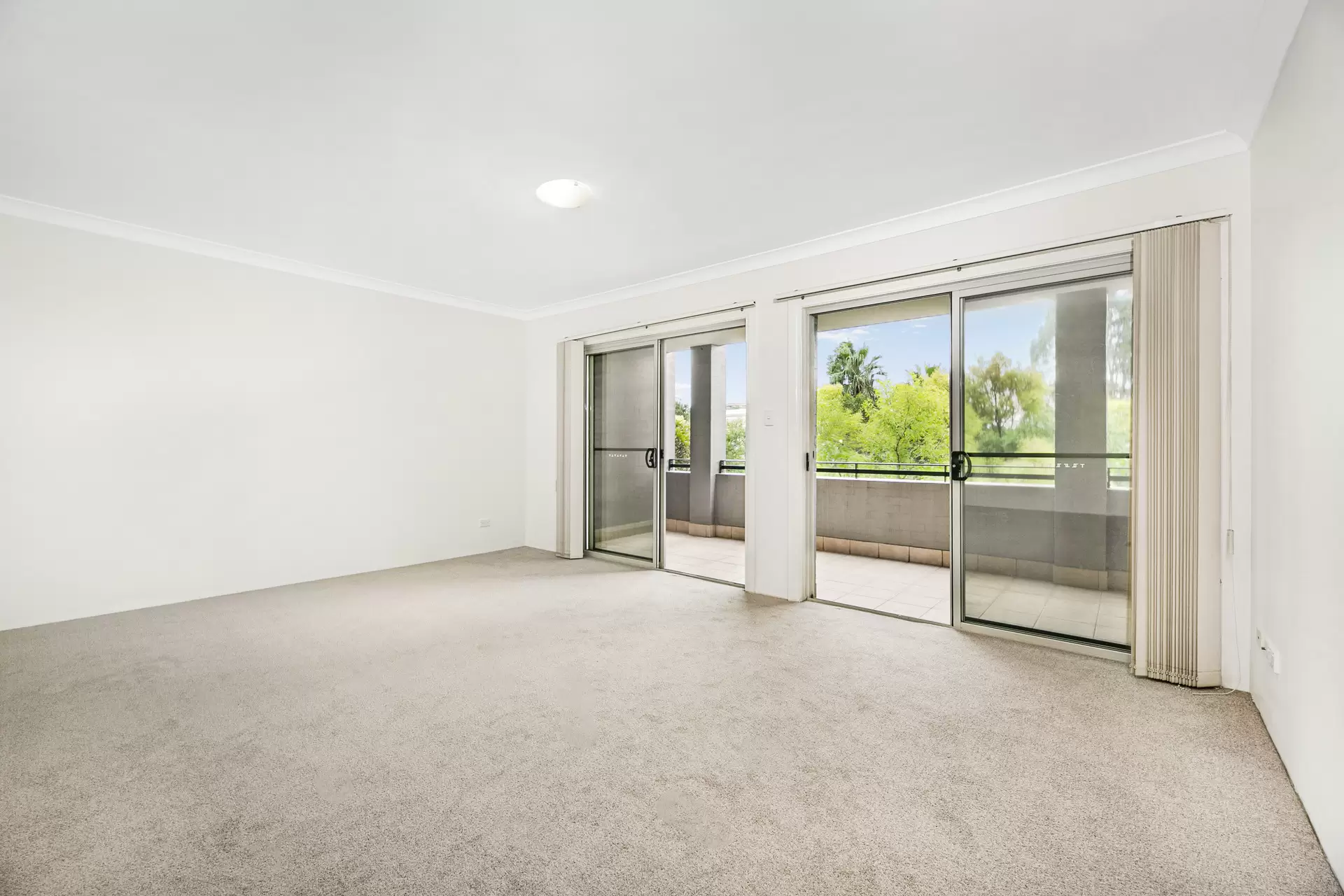 19/3 Abbotsford Cove, Abbotsford Leased by The Marshall Group - image 2