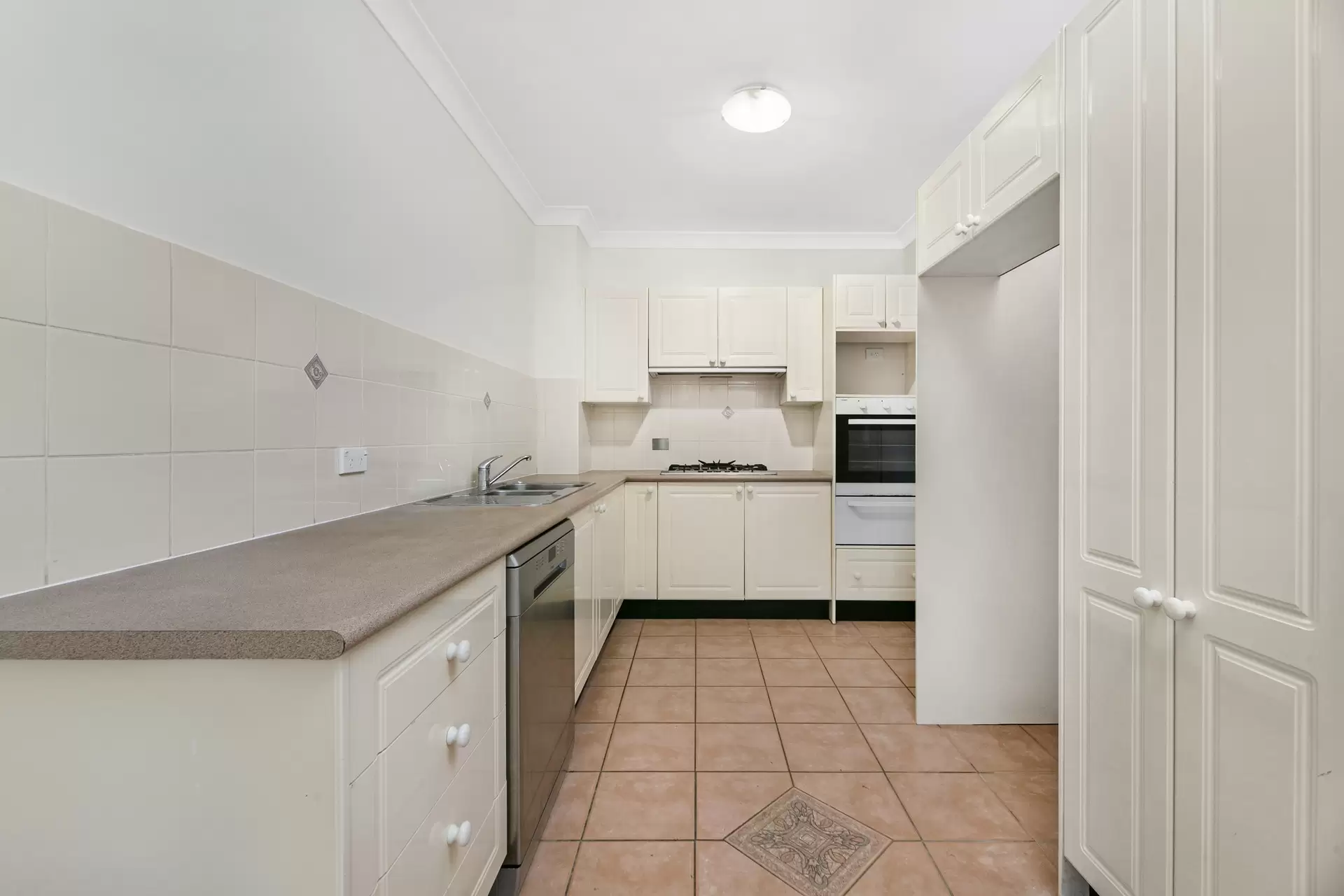 19/3 Abbotsford Cove, Abbotsford Leased by The Marshall Group - image 1