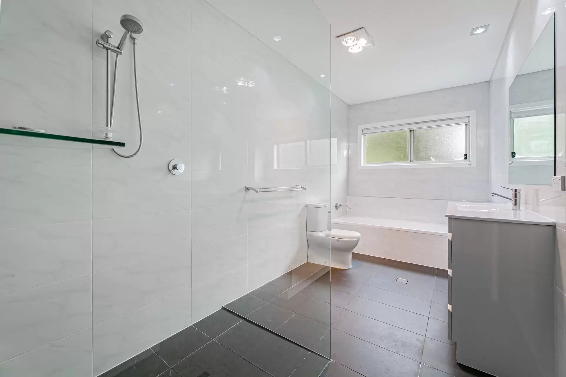 129E Burdett Street, Wahroonga Leased by The Marshall Group - image 6