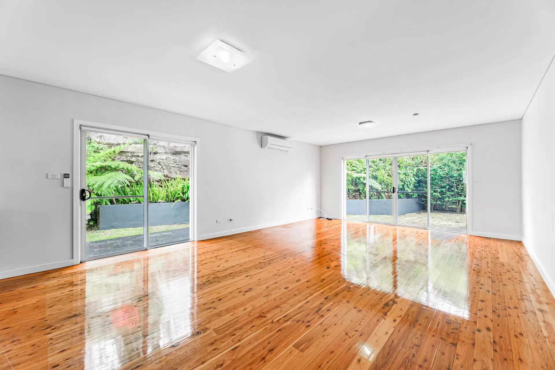 129E Burdett Street, Wahroonga Leased by The Marshall Group - image 3