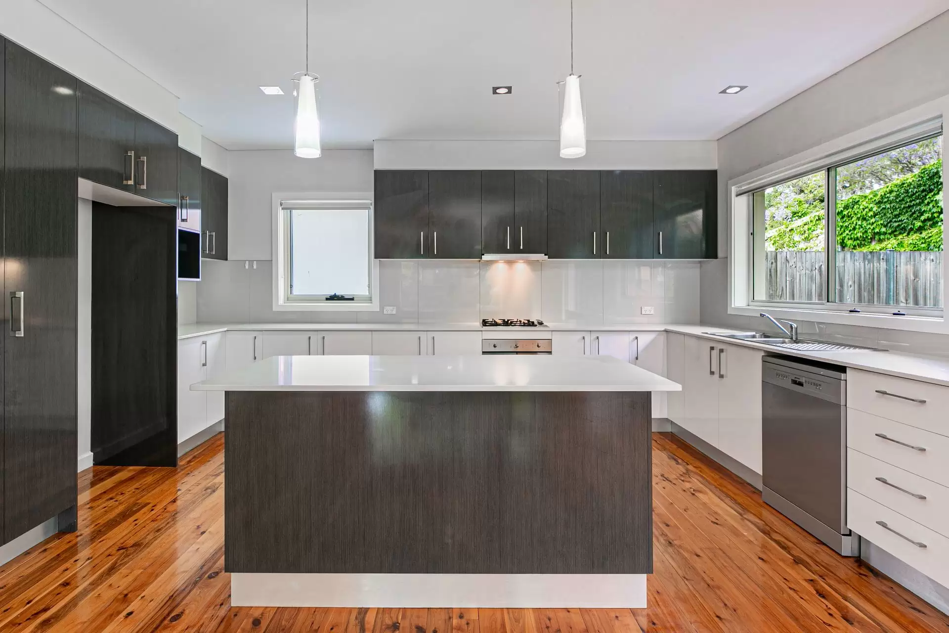 129E Burdett Street, Wahroonga Leased by The Marshall Group - image 2