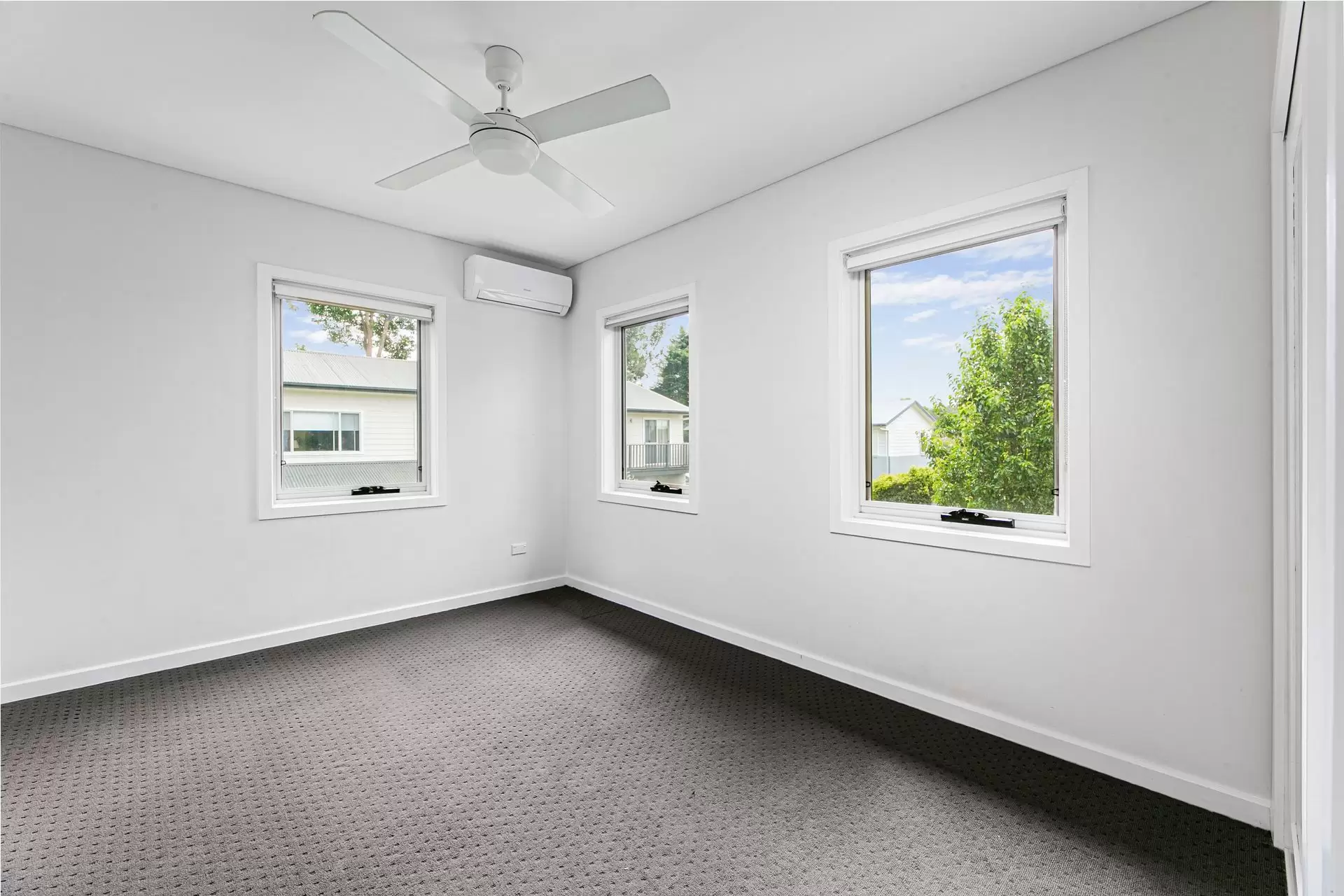 129E Burdett Street, Wahroonga Leased by The Marshall Group - image 7