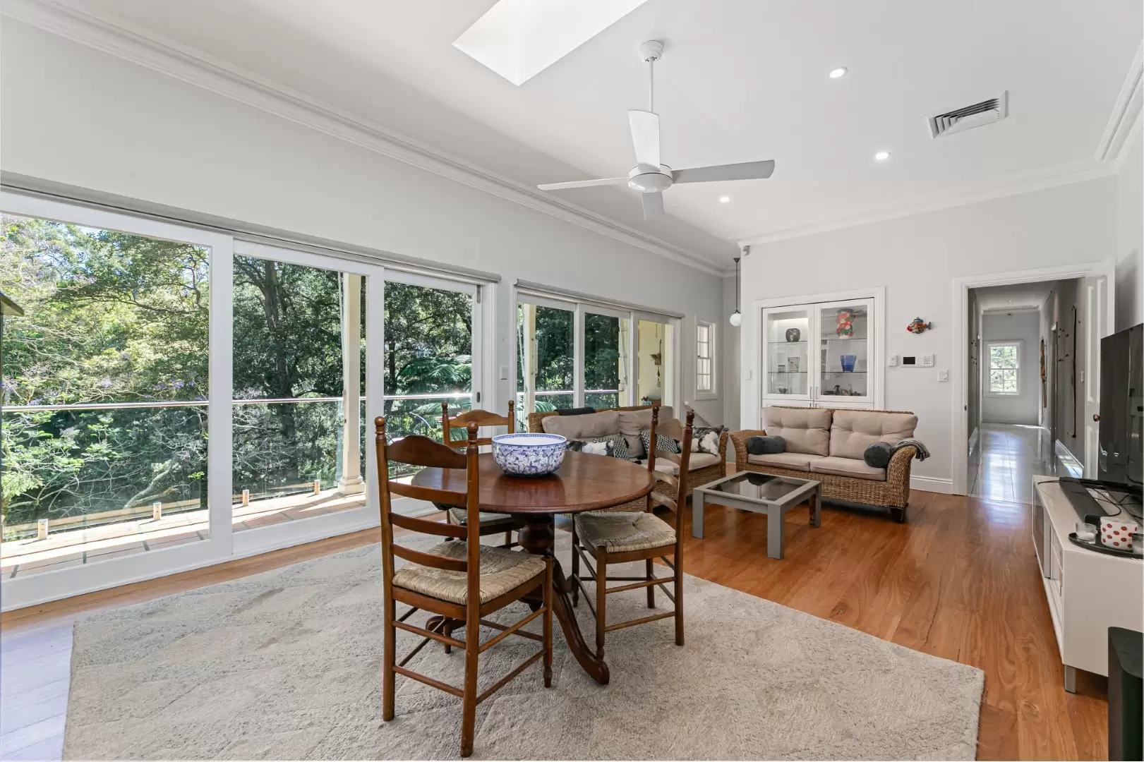 8 Minns Road, Gordon Leased by The Marshall Group - image 3